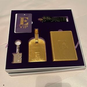 COPY - Elton John VIP Merchandise Package Farewell Yellow Brick Road gift set